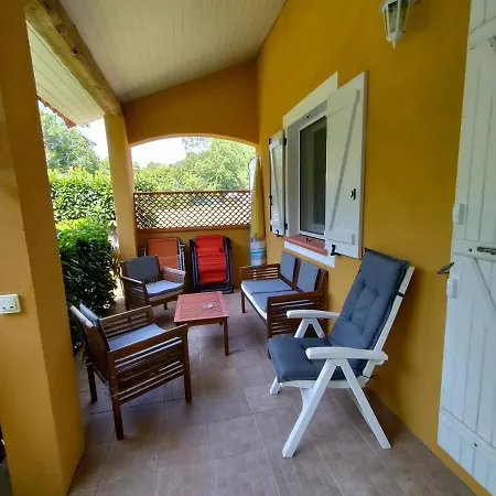 Hébergement de vacances à En Ariège 09300 *